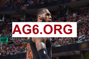 欧文：如果能带队拿到欧冠资格，斯洛特的帅位应该不会有问题